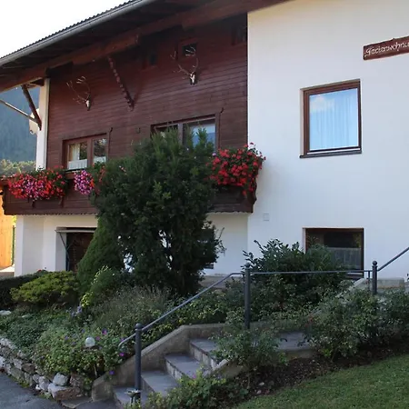 Haus Thaler Apartamento